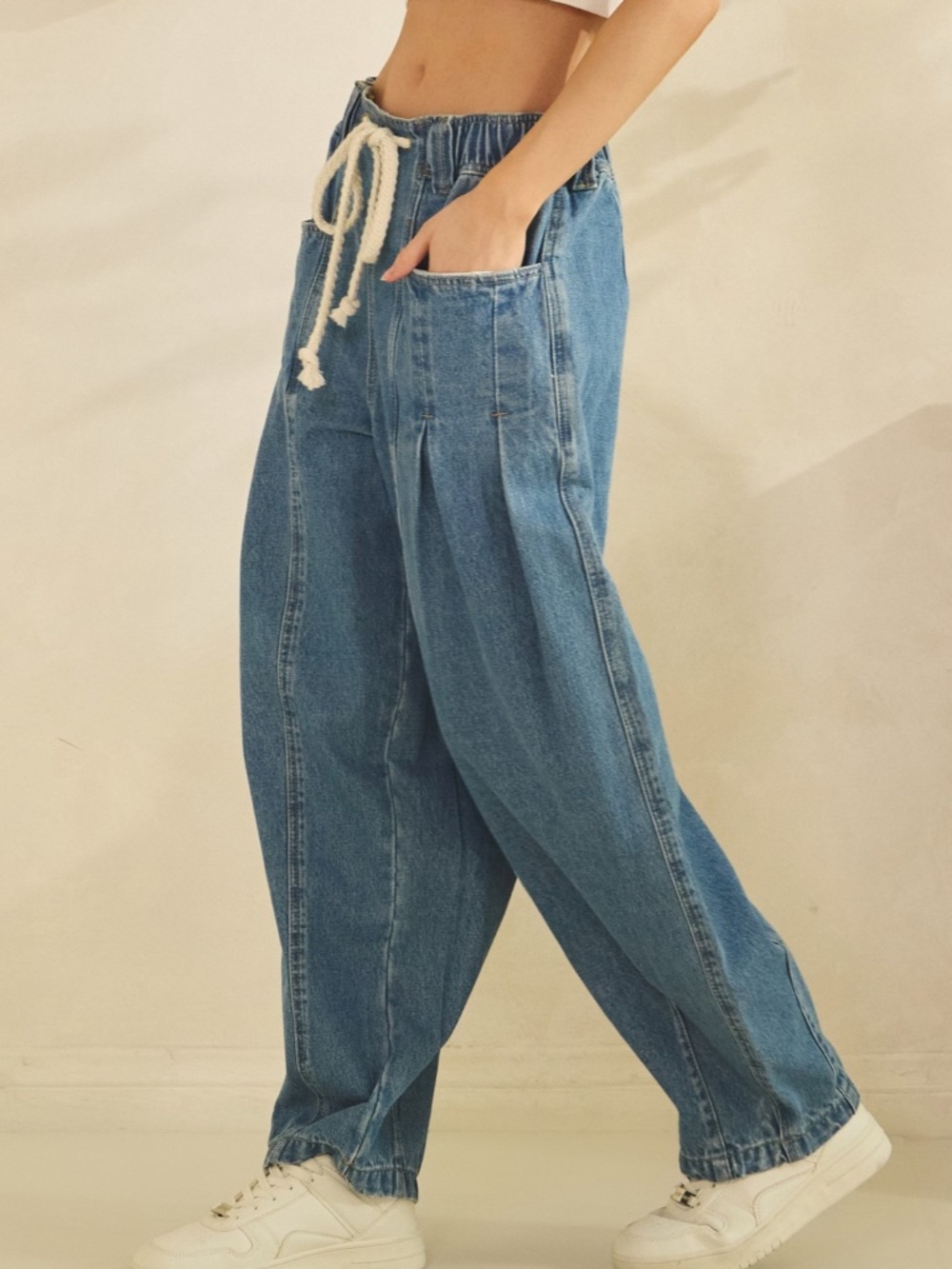 Sage + Fig Medium Wash Stretchy Waist Wide leg Denim Jean Joggers - Picture 3 of 6
